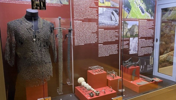 Отличието бе присъдено за номинацията „Разкази за Средновековието“ - обновените зали „Червен“ и „Духовност“ в сградата на пл. „Ал. Батенберг“ 3 и създаването на образователен модул Отличието бе присъдено за номинацията „Разкази за Средновековието“ - обновените зали „Червен“ и „Духовност“ в сградата на пл. „Ал. Батенберг“ 3 и създаването на образователен модул