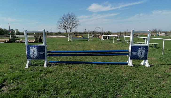 В турнира взеха участие 25 състезателни тандема