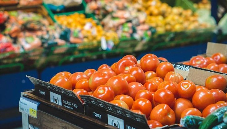 Цената на оранжерийните домати например тази седмица скочи с 7,7 на сто