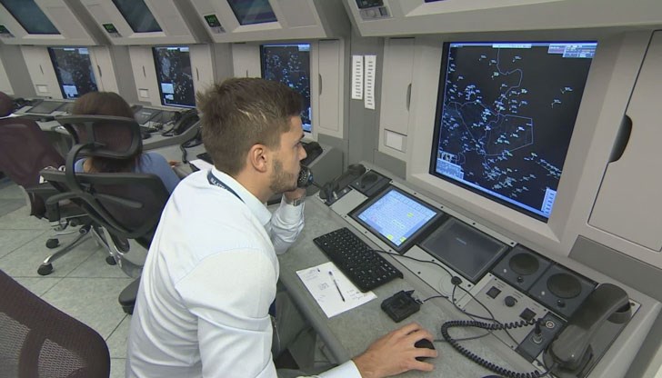 Депутати от "Демократична България" искат таван на тези обезщетения за държавните фирми Депутати от "Демократична България" искат таван на тези обезщетения за държавните фирми