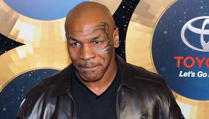 Пияният мъж досаждал на Тайсън и той се изнервил Пияният мъж досаждал на Тайсън и той се изнервил