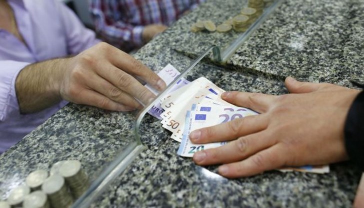 Възрастните хора ще трябва да пътуват по 30 км. в едната посока до Видин, за да ползват банкови услуги