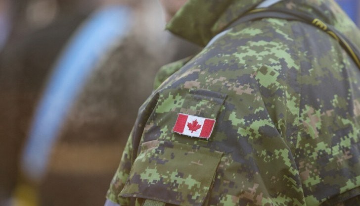 Повечето военни ще помагат при непосредствените грижи и обработка на украинските бежанци в приемните центрове в Полша Повечето военни ще помагат при непосредствените грижи и обработка на украинските бежанци в приемните центрове в Полша