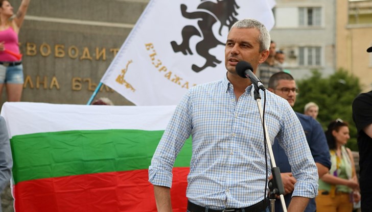 Глас народен, глас Божи - да се разбере българите одобряват ли намеренията на премиера