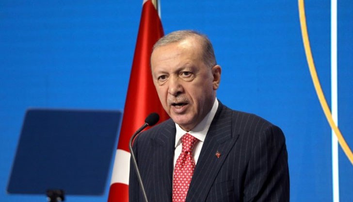 Важно е да излекуваме раните от миналото, заяви турският президент