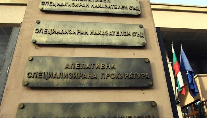 Категорично не отговаря на истината изнесеното в някои от публикациите, че полицай – служител на жандармерията, е бил арестуван по досъдебното производство