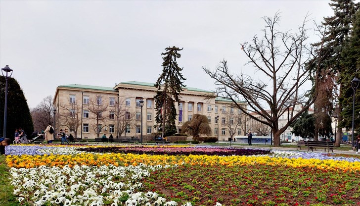 РЗИ-Русе ще изнесе подробна информация за новите случаи по-късно през деня РЗИ-Русе ще изнесе подробна информация за новите случаи по-късно през деня