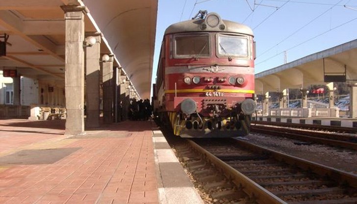 С увеличени състави ще пътуват влакове по маршрута Русе разпределителна-Стара Загора-Русе разпределителна