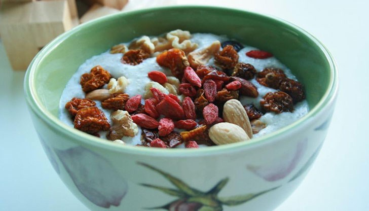 Овесените ядки са една от най-предпочитаните закуски - засищат и са богати на минерали, витамини, антиоксиданти и изобилие от фибри