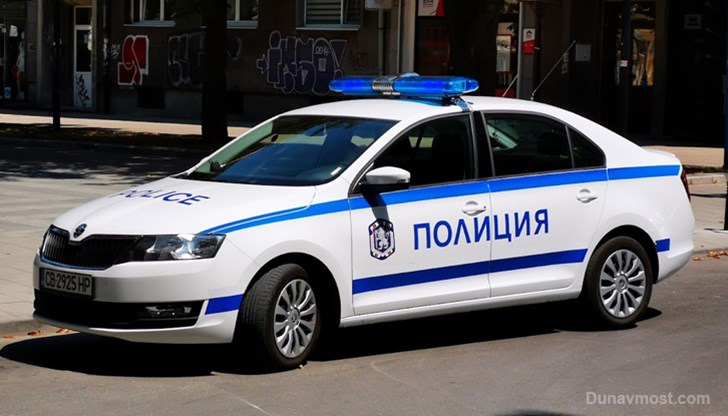 Органите на реда установили 47-годишен, като e намерен и чувал съдържаш различни вещи от имота Органите на реда установили 47-годишен, като e намерен и чувал съдържаш различни вещи от имота