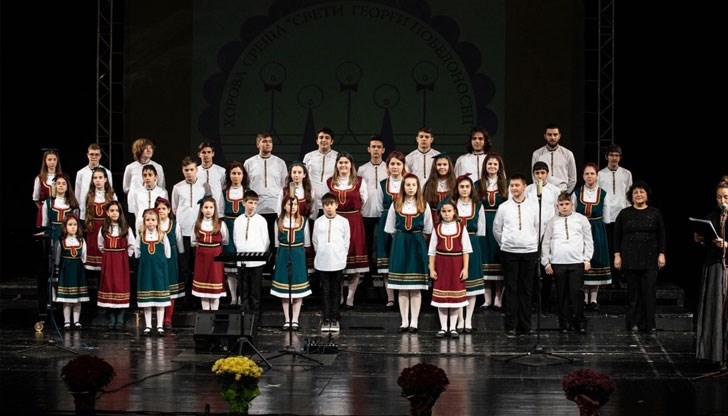 Програмата включва духовна музика на български и чужди композитори
