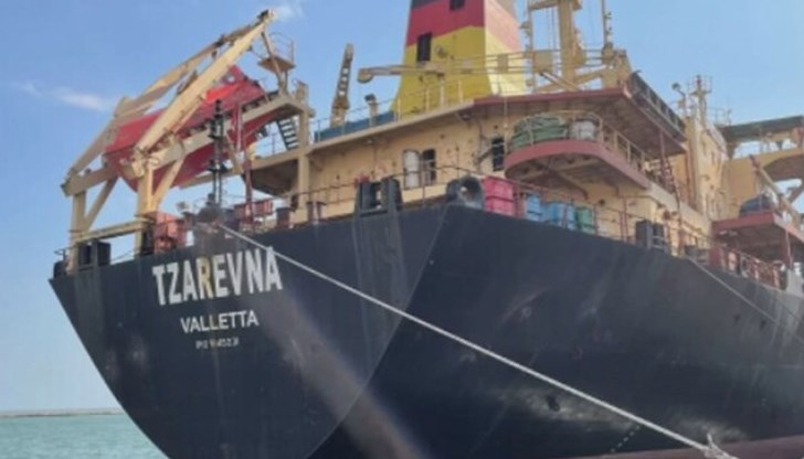 Основното място на екипажа беше ниско долу в машината, където е под нивото на кея