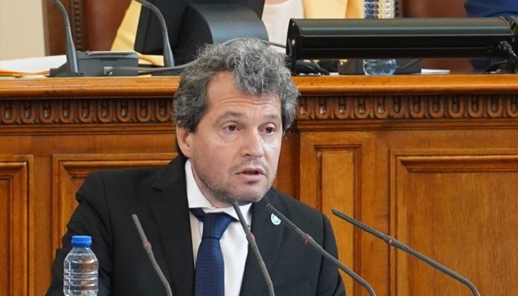 Йорданов прикани членовете на СЕМ да прочетат доклада на ДАНС