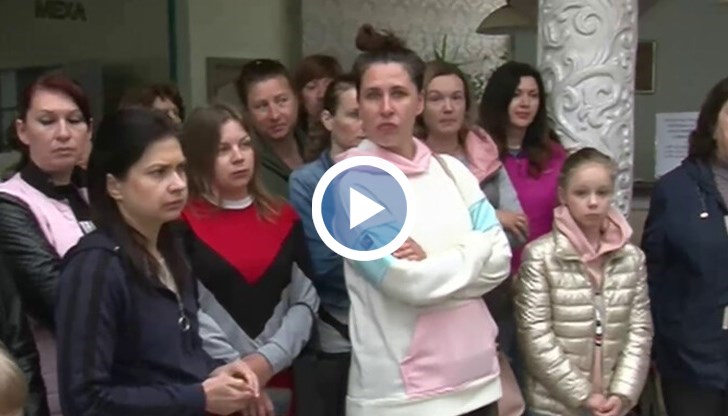 По неофициална информация в хотели в „Слънчев бряг" и Община Несебър са настанени близо 20 000 украински граждани