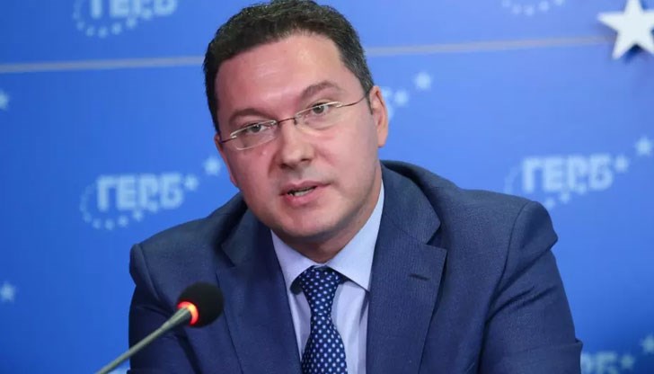 Митов даде пример от днешния ден за поредния гаф на кабинета с изпращането на бойна група за спасяването на българските моряци, блокирани в Мариупол Митов даде пример от днешния ден за поредния гаф на кабинета с изпращането на бойна група за спасяването на българските моряци, блокирани в Мариупол