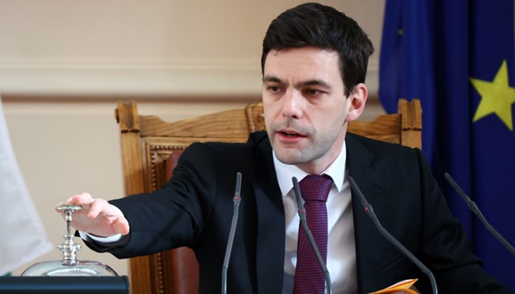 Председателят на Народното събрание Никола Минчев свиква извънредно заседание на парламента на 4 май 2022 г. от 15:30 часа