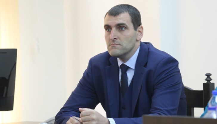 Магистратът е работил по знакови дела на братя Бобокови, Миню Стайков и Васил Божков