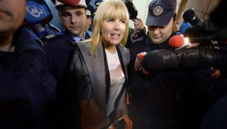 Елена Удря е напуснала Румъния с автомобил през Гюргево, след което е обявена за международно издирване Елена Удря е напуснала Румъния с автомобил през Гюргево, след което е обявена за международно издирване