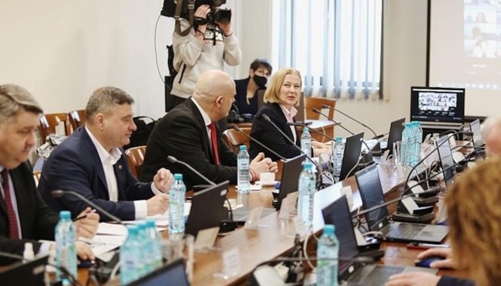 В мотивите за искането си Надежда Йорданова е посочила 9 точки В мотивите за искането си Надежда Йорданова е посочила 9 точки