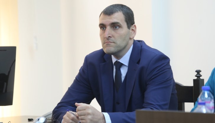 Прокурорът работи по най-тежките дела, включително тези на господин Божков, заяви Ивайло Ангелов