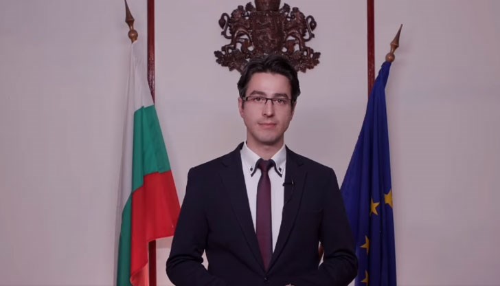 Грешката не е страшна и фатална, страшното е, ако не осъзнаваш неспособността си и отговорността си Грешката не е страшна и фатална, страшното е, ако не осъзнаваш неспособността си и отговорността си