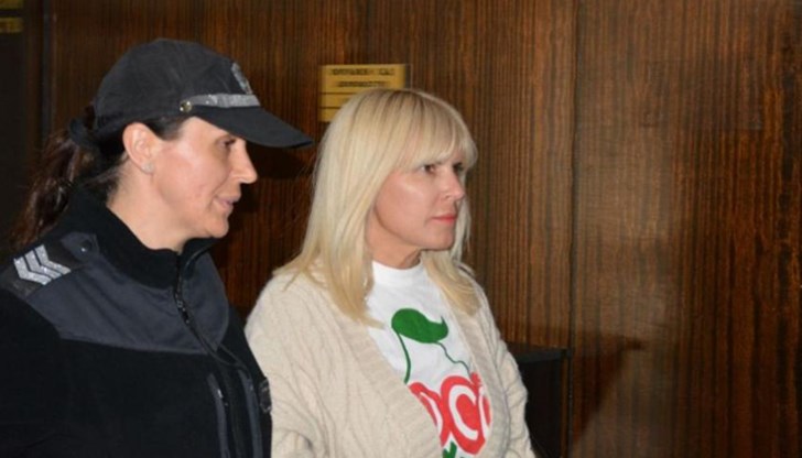 Имате възможност да докажете сега, че България е пред Румъния и да не ме екстрадирате Имате възможност да докажете сега, че България е пред Румъния и да не ме екстрадирате