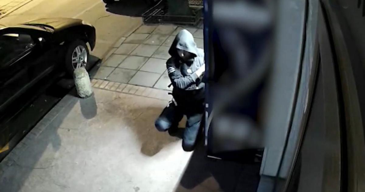 Служители на Първо РУ разследват сигнал за взлом и кражба