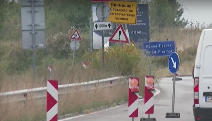 Депутатите отказаха да дадат обещаните от премиера Кирил Петков над