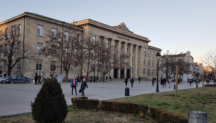 Подсъдим за кражба на телефон призна вината сиРайонен съд &ndash;