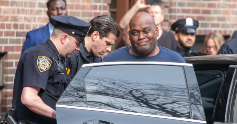 Полицията в Ню Йорк задържа предполагаемия извършител на стрелбата в