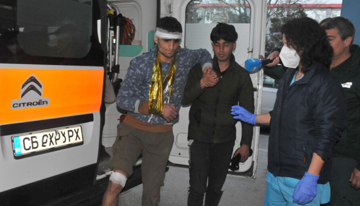 Шестима от ранените остават за лечение в болницата в БургасПродължава