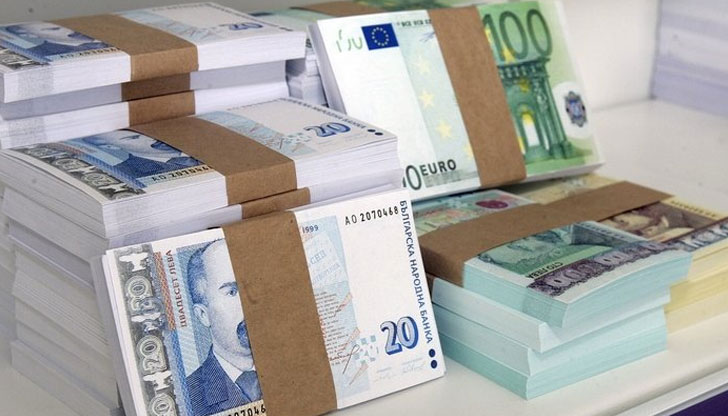 България е завършила миналата година с рекорден държавен дълг и