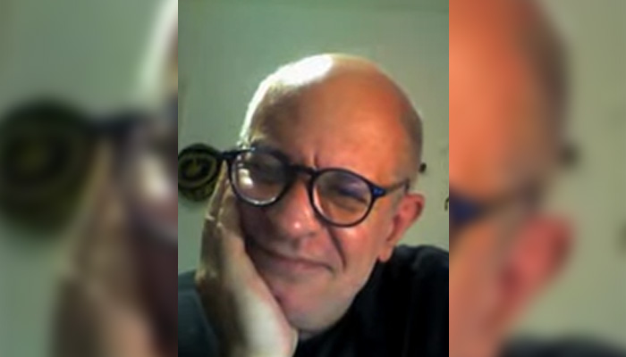 "За каква инфантилност говорим. Той е на 32 години, аз