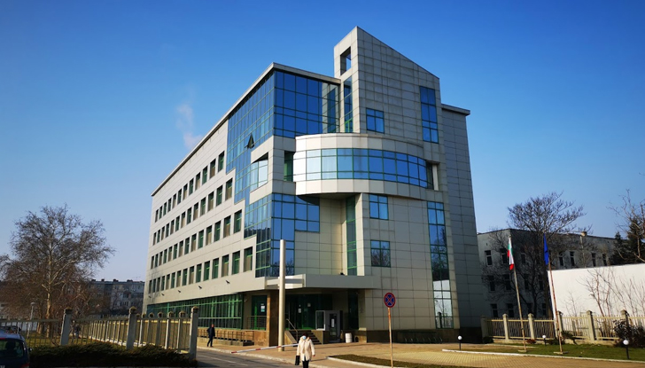 От началото на данъчната кампания в офиса на НАП в