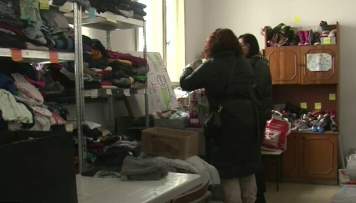 Украинските бежанци се насочвати към Банско.Там работи център с доброволци,