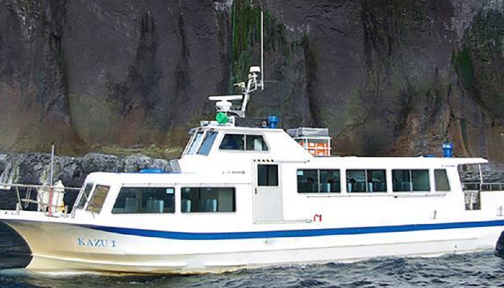Четирима души от изчезнало японско туристическо корабче с 26 души