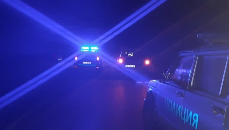 Двама мъже пострадаха тежко при катастрофа по пътя Разград -