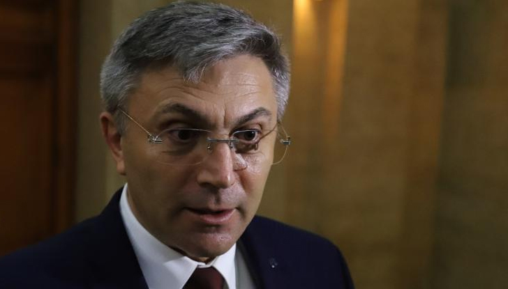 Карадайъ: Тя лъже! Вие знаете, тя лъже!Лидерът на ДПСМустафа Карадайъ