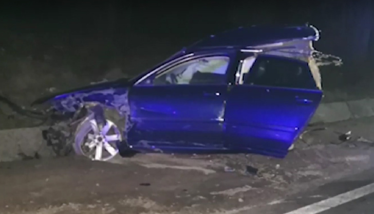 Тежка катастрофа отне човешки животТежка катастрофа между два товарни и