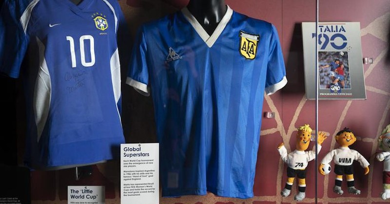 Притежателят на екипа на Марадона от 1986-а се кълнеше, че