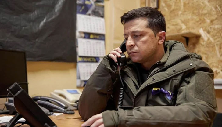 Това е третият разговор между двамата, за който става ясно