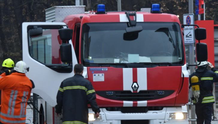 Ришкият проход, в участъка между отбивката за село Подвис и