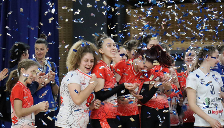 В надпреварата се включиха най-добрите 6 отбора на БългарияВК &bdquo;Любо