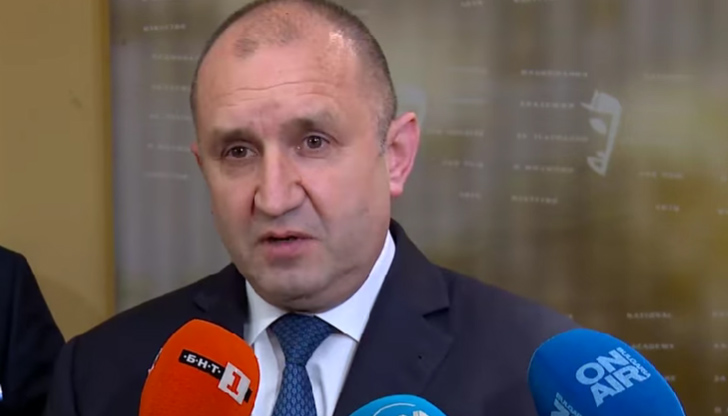 Радев коментира темата след срещата с албанския си колегаРумен Радев