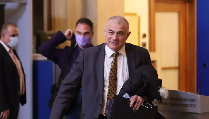 Всички 2 милиона и 50 хиляди пенсионери ще получат бонус