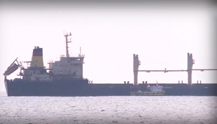 Собственикът на кораба „Царевна” Даниел Стефанов отрече пред появилата се