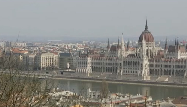 Тежка изборна битка в Унгария.Унгарците гласуват за парламент, а резултатите