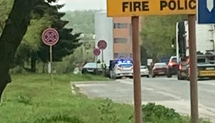 Катастрофа в ранните часове на деня по булевард "България" затруднява