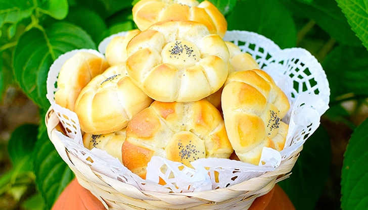 Цветница е подвижен християнски празник, който се празнува една седмица