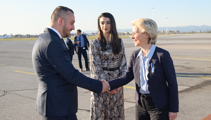 Урсула фон дер Лайен ще потвърди подкрепата на ЕК за